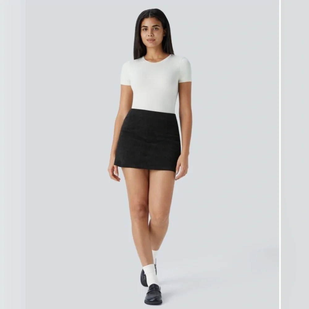 Halara High Waisted Invisible Zipper 2-in-1 A Line Mini Corduroy Black Skirt Med